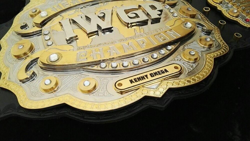 IWGP V4 HEAVYWEIGHT Championship Belt - Image 2